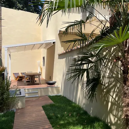 Daire Romantic Getaway *